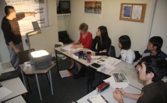 Concorde International English Courses - Universe Study