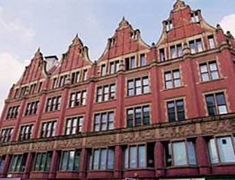 Escuela de inglés ELC Manchester Academy of English